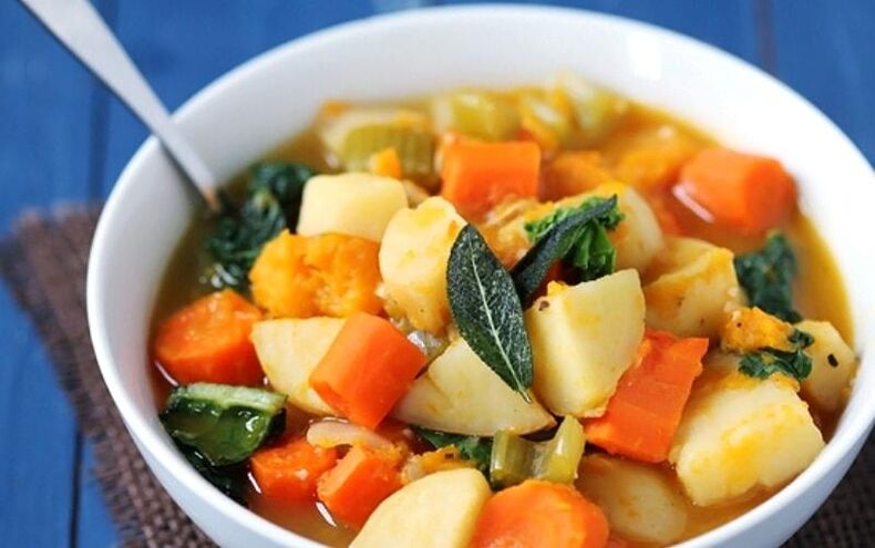 Rebus sayuran - hidangan mudah dan sihat pada menu pesakit dengan pankreatitis