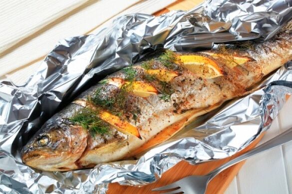Ikuti diet Maggi dengan ikan yang dibakar dalam foil untuk makan malam